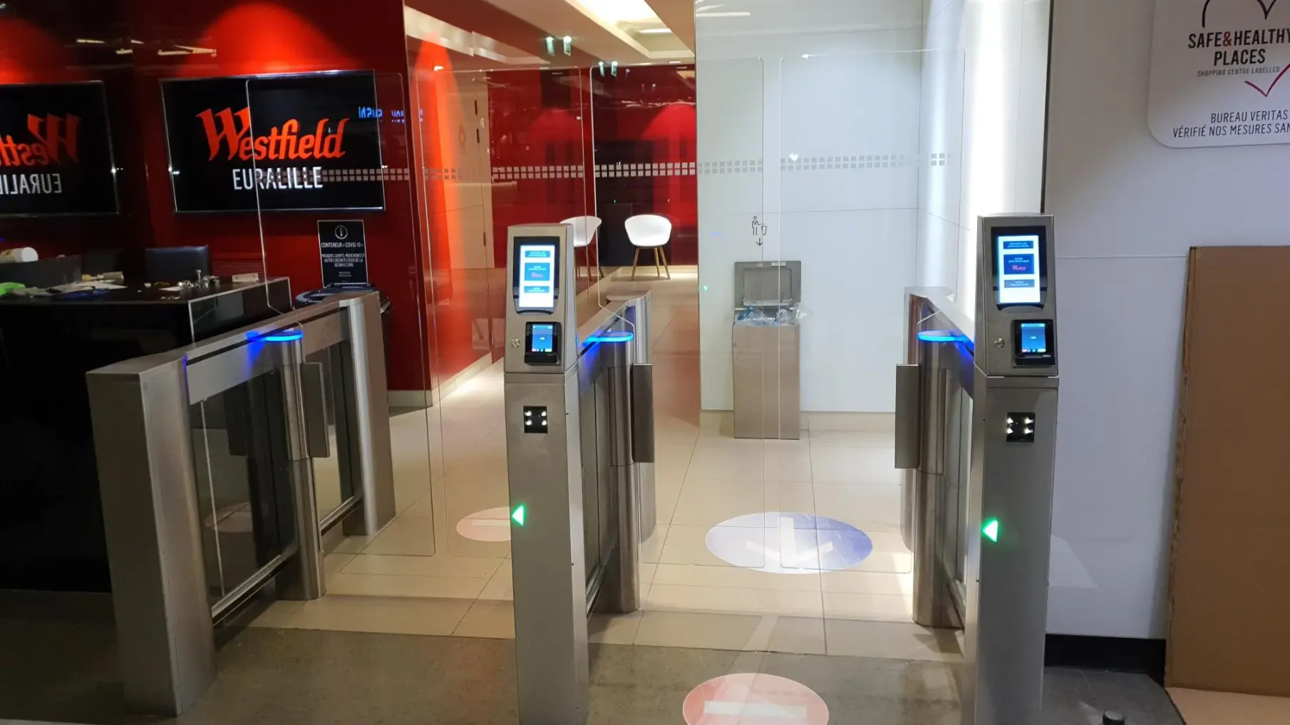 contrôle accès payant pour les sanitaires